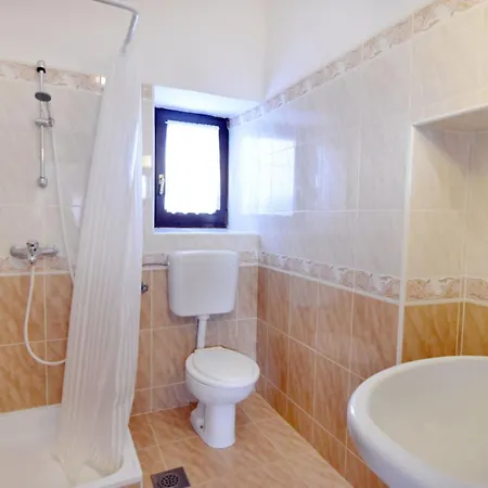 Silva 3 Prizemlje By Interhome * Bašanija