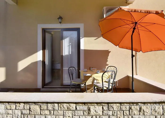 Silva 3 Prizemlje By Interhome *