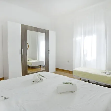 Appartement Silva 3 Prizemlje By Interhome Bašanija